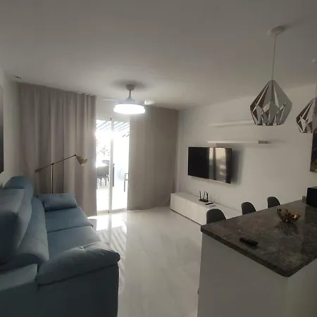 Malibu Sun & Relax 阿德耶